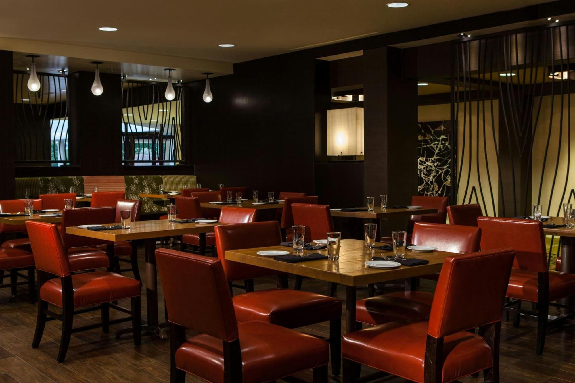 Greensboro-High Point Marriott Airport Экстерьер фото