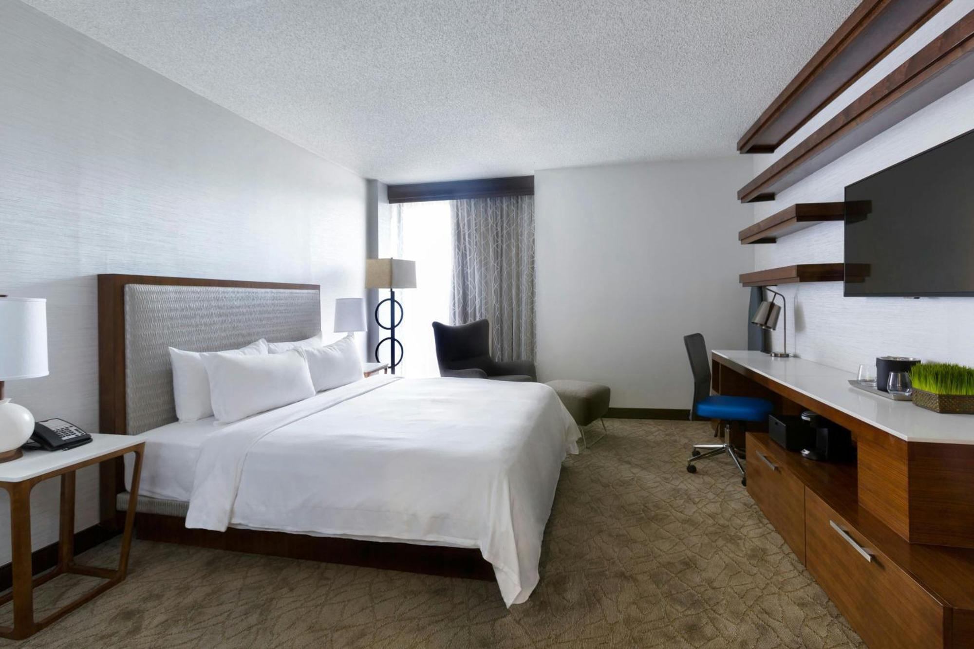 Greensboro-High Point Marriott Airport Экстерьер фото