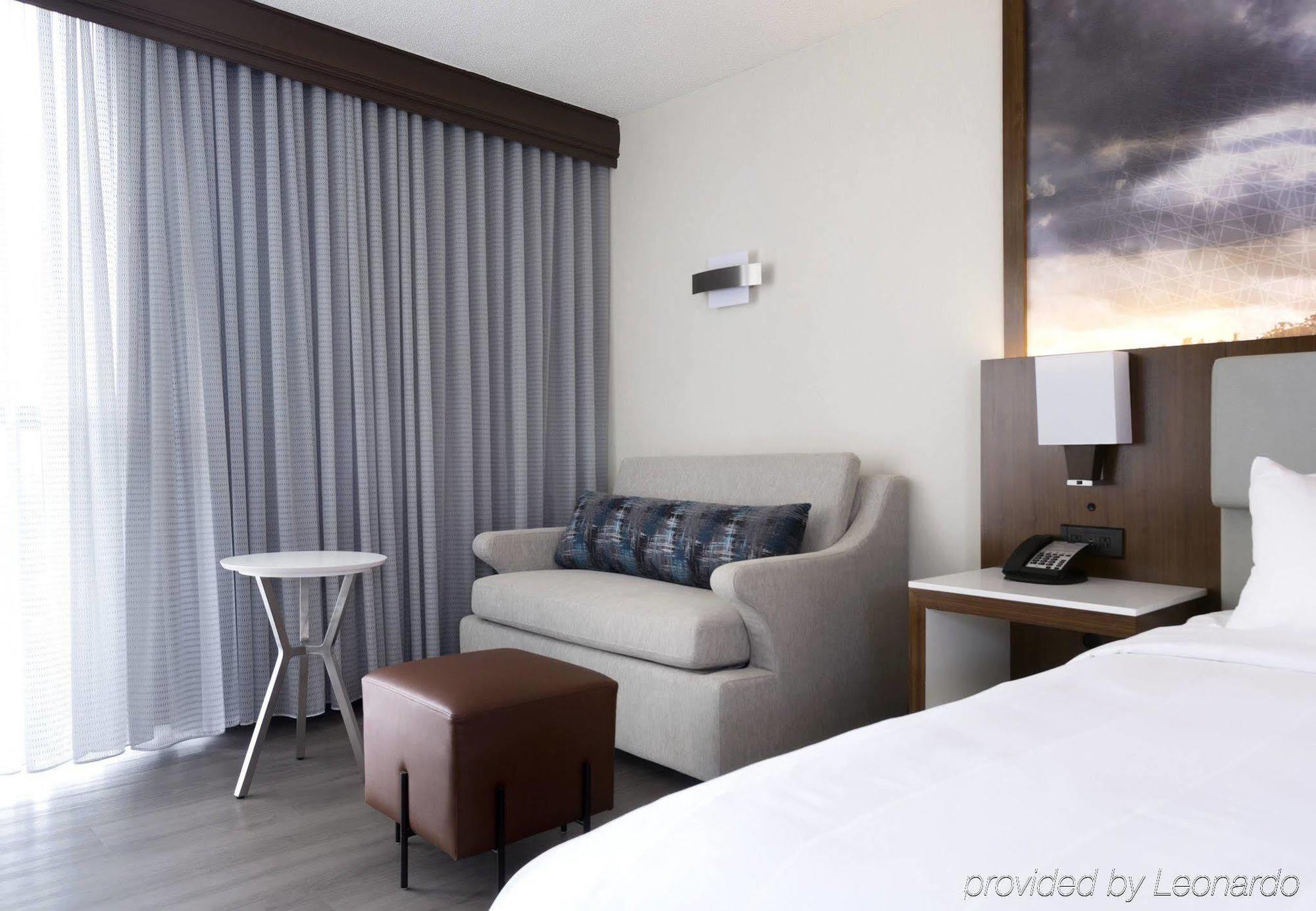 Greensboro-High Point Marriott Airport Экстерьер фото